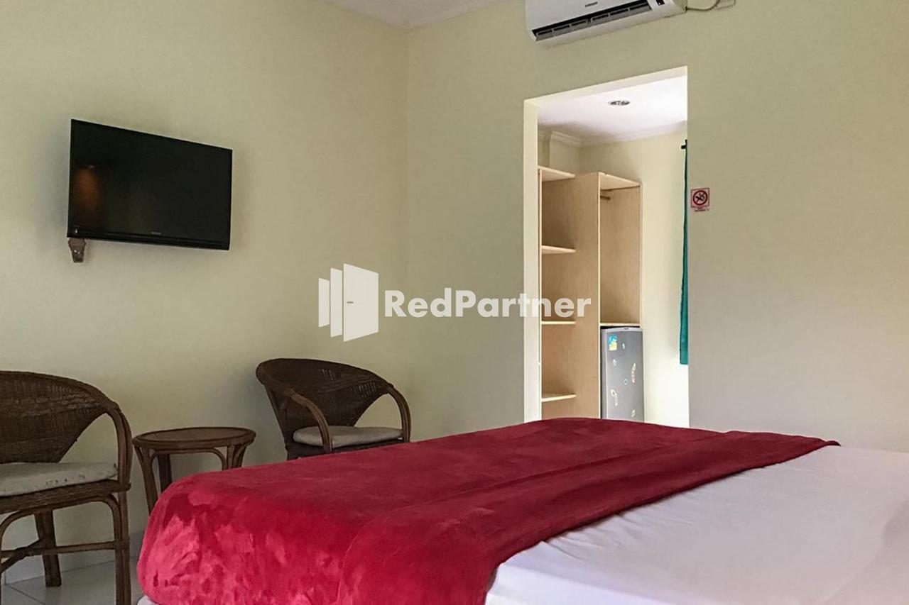 Pondok Mesari Redpartner Near Legian Beach Екстер'єр фото